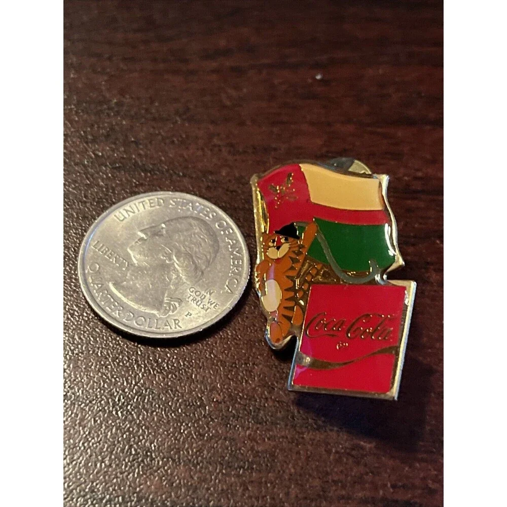 Vintage 1988 Seoul Olympics‎ Coca Cola Hodori Tiger Oman Flag Lapel Pin